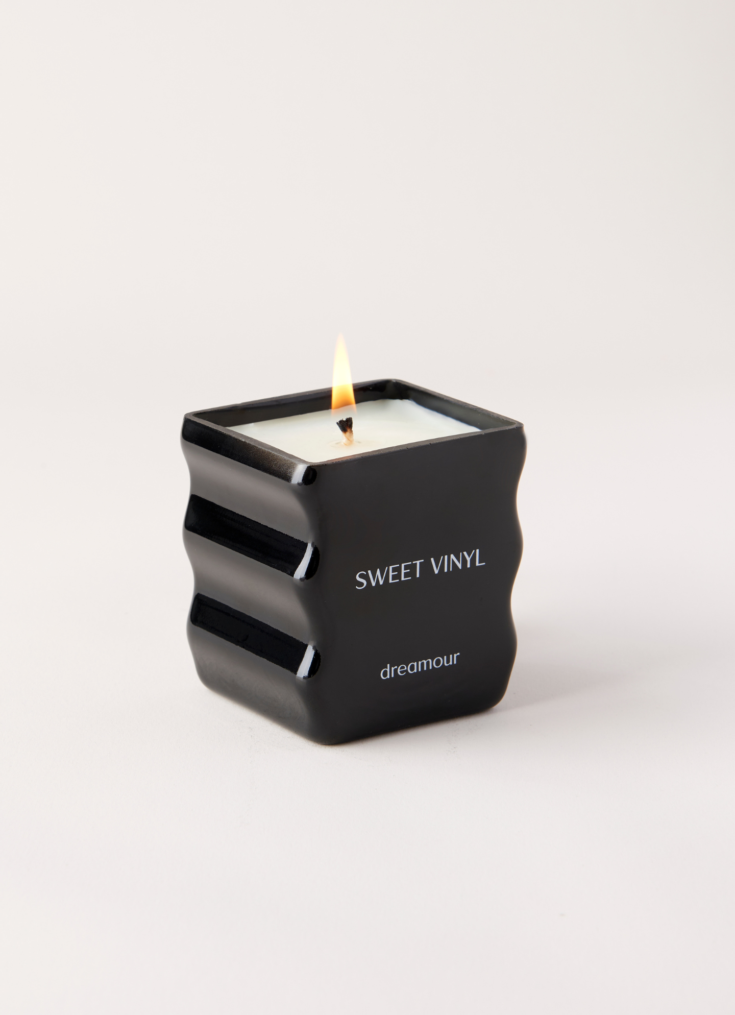 Sweet Vinyl Single Wick Candle